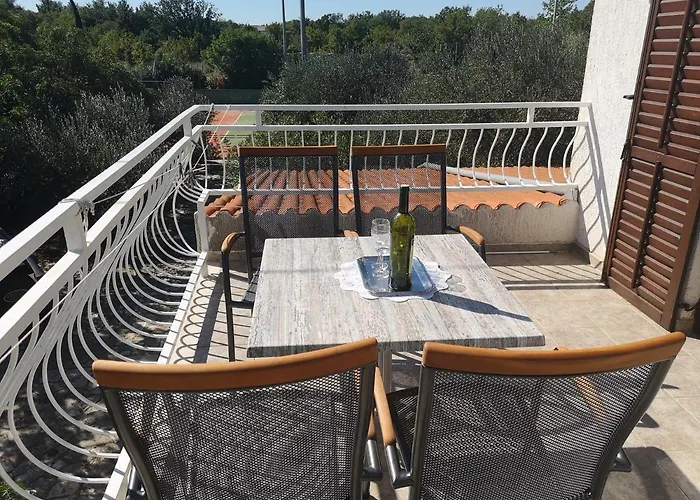 Nina Apartamento Seline