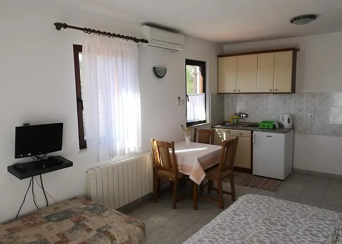 Nina Apartamento Seline