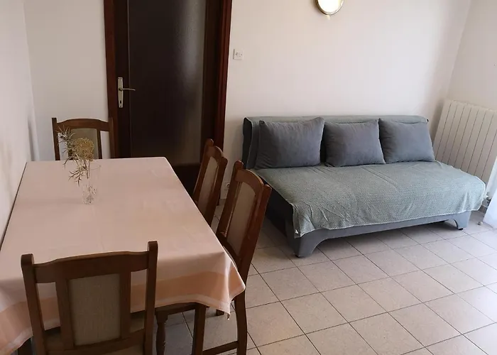 Nina Apartamento Seline