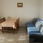 Διαμέρισμα Nina