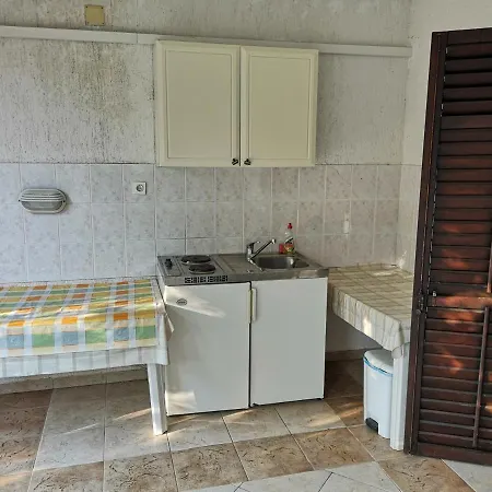 Nina Apartment