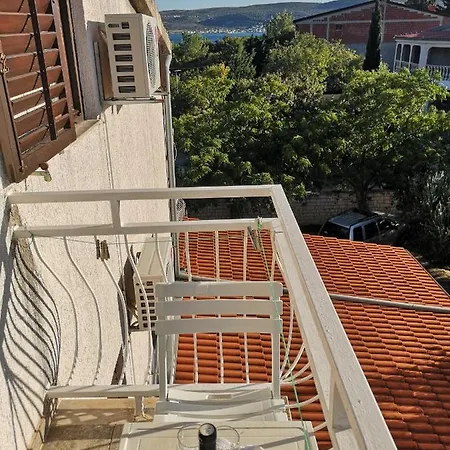 Apartment Nina