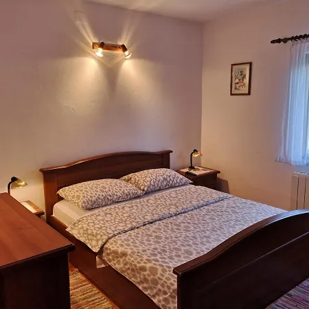Nina Apartment