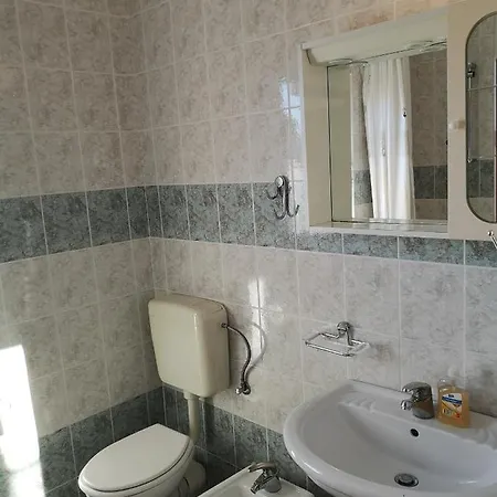 Nina Apartamento Seline
