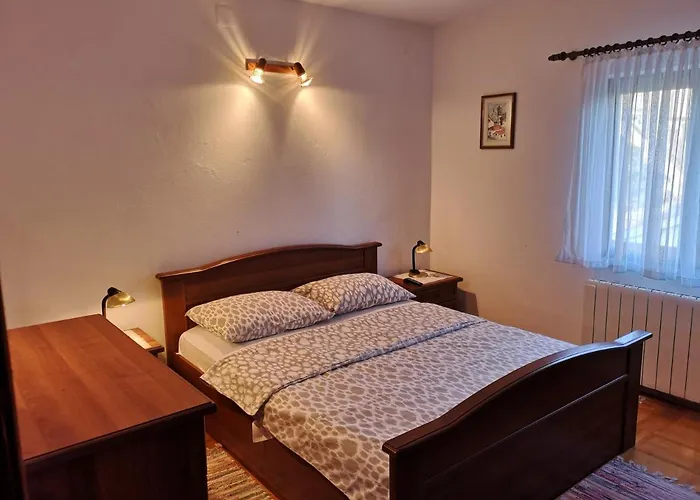 Nina Апартаменты