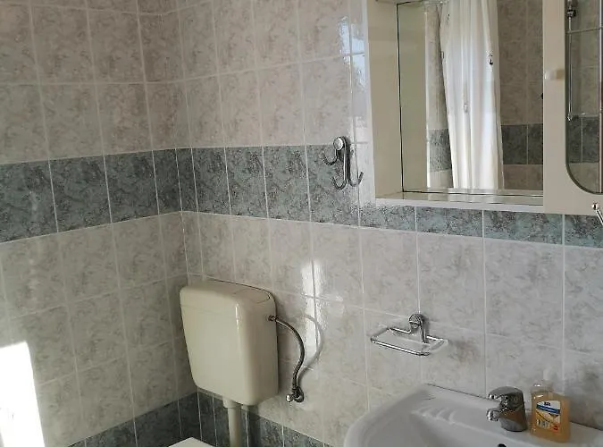 Nina Апартаменты Селине